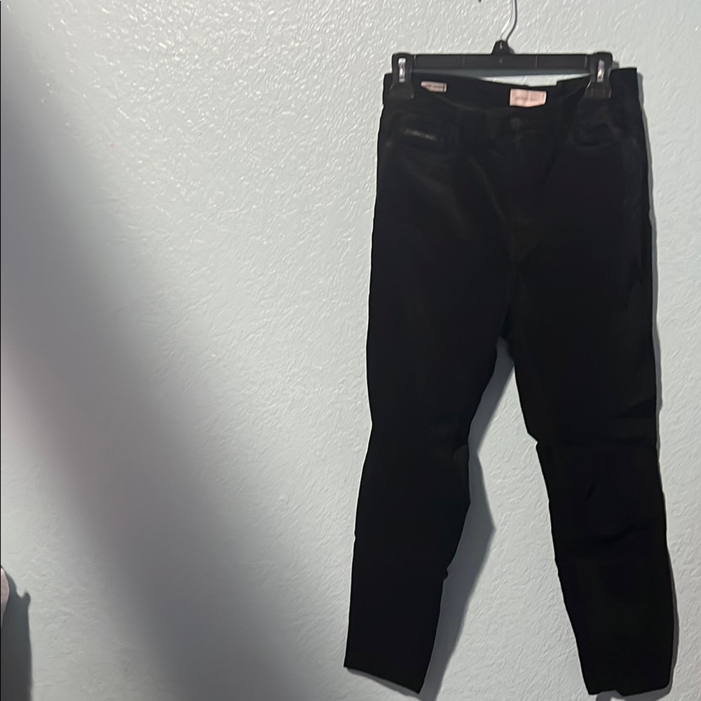 Women’s Velevet Black Jeans